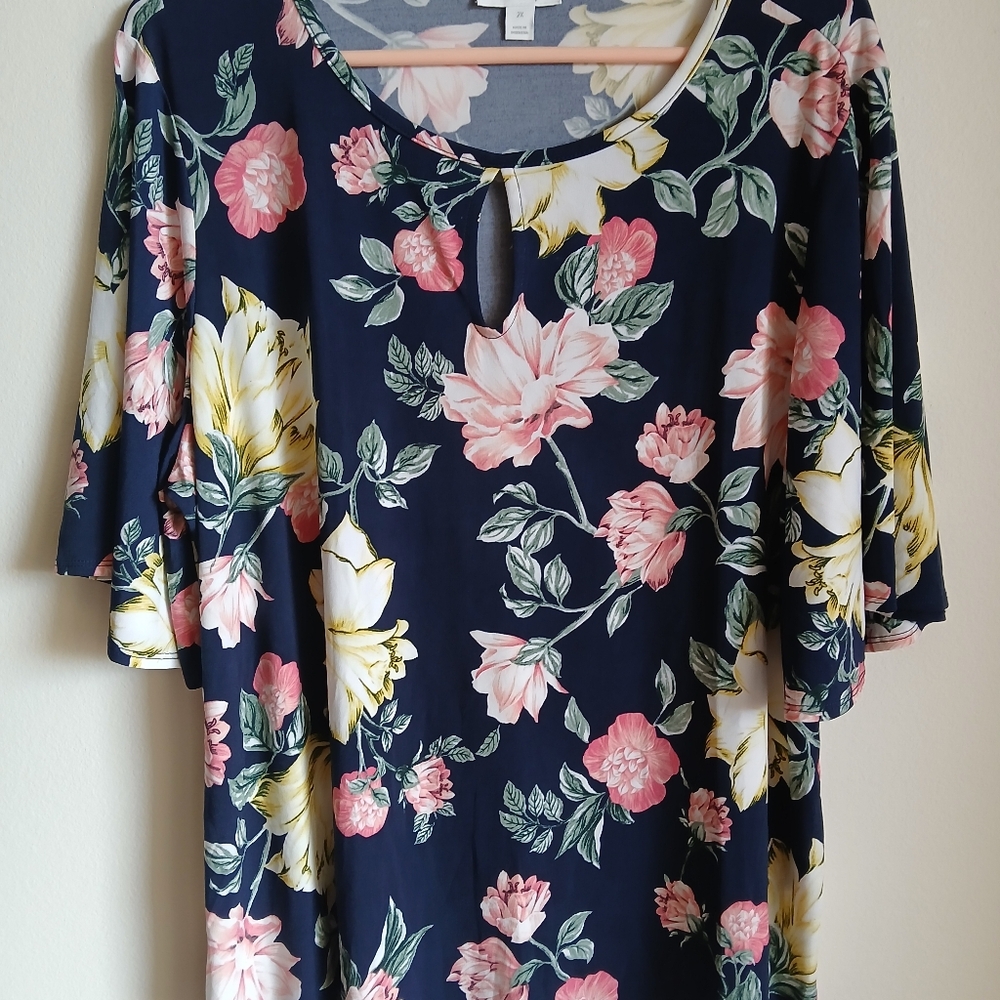 Short sleeve floral stretch shirt women’s blouse Size 2X - Picture 2 of 11